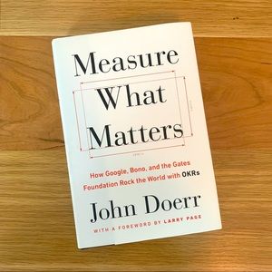 Hard cover.  320 pages. ‎ Very good condition.